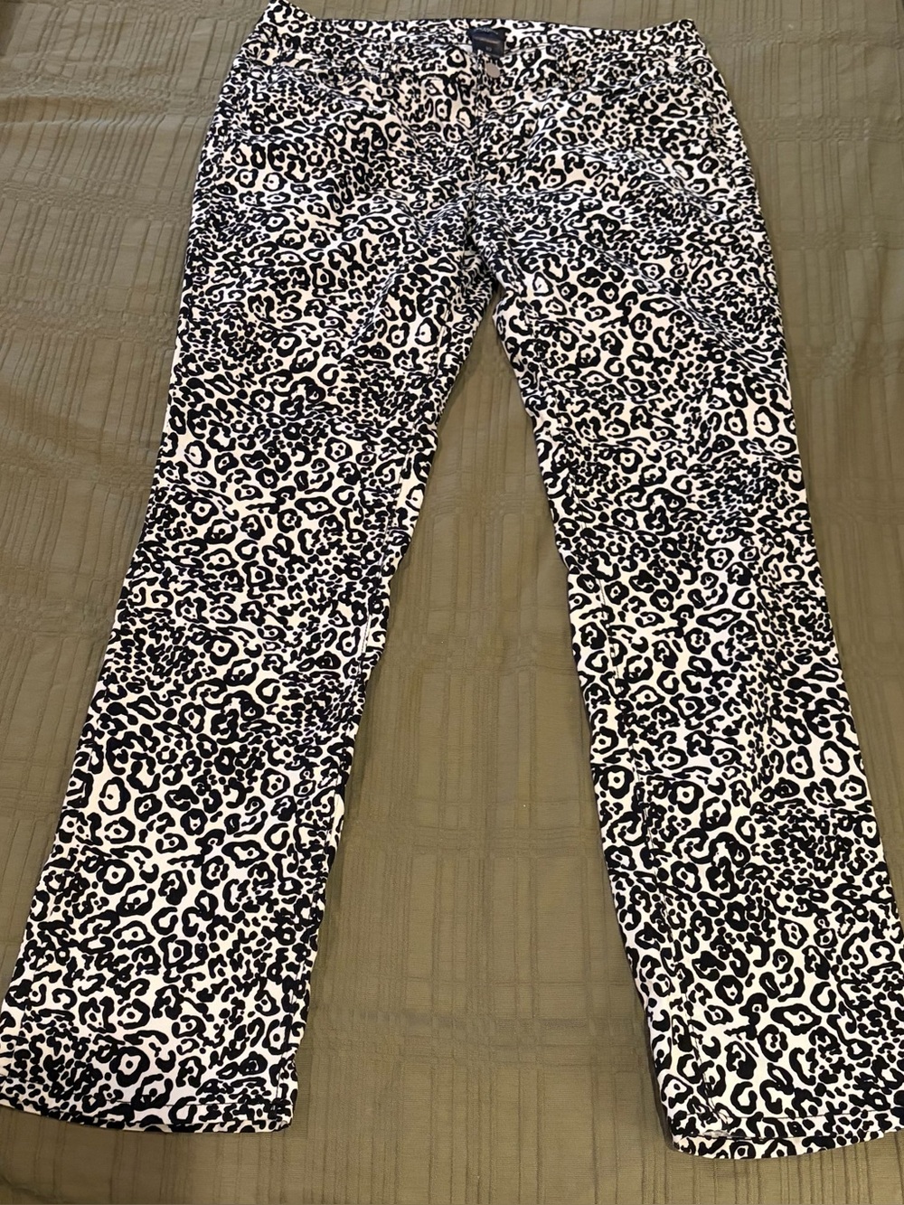 Ann Taylor Black and White Leopard Print Pants